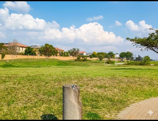 2 BEDROOM APARTMENT FOR SALE IN AMBERFIELD